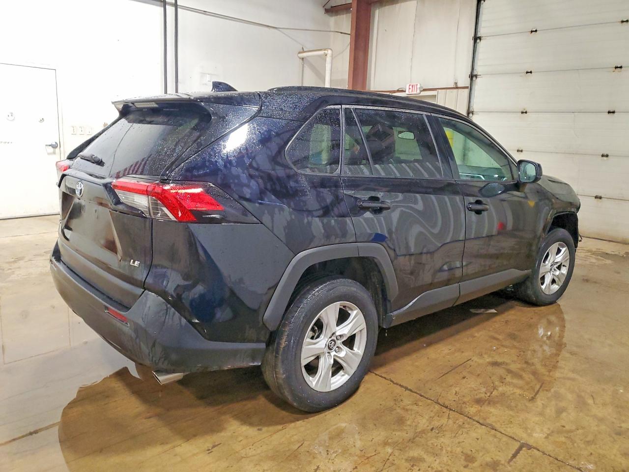 2023 TOYOTA RAV 4 — VIN 4T3LWRFV9PU087583 — photo 3